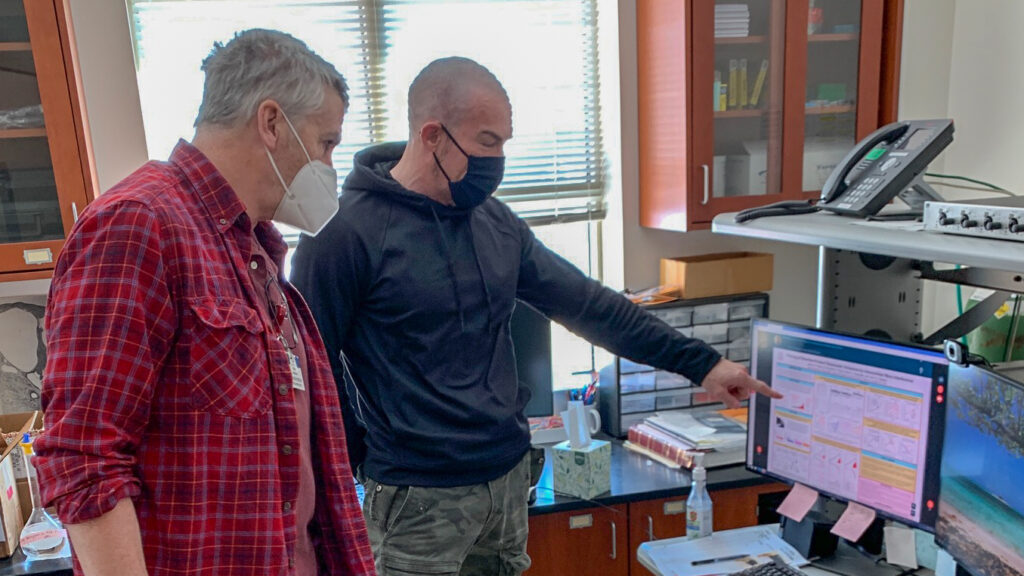 Researchers preview poster session virtually