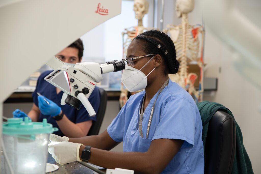 residents in sim lab