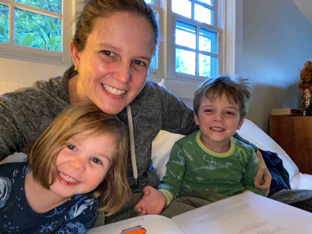 photo of Kate Dunsky reading with kids