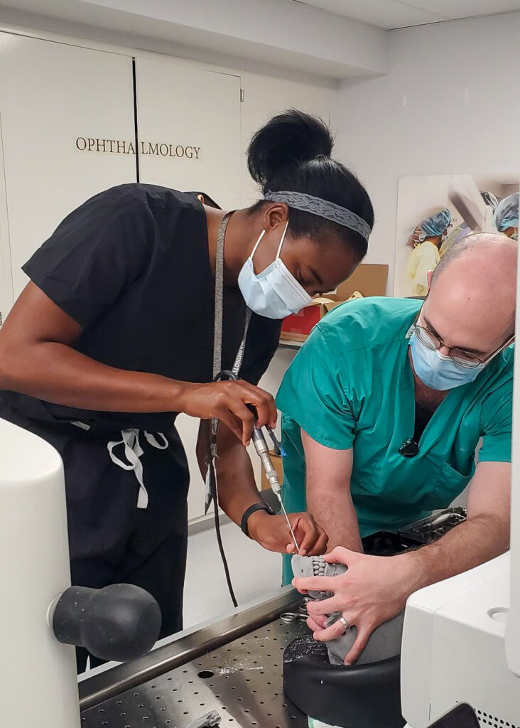 photo of residents in sim lab