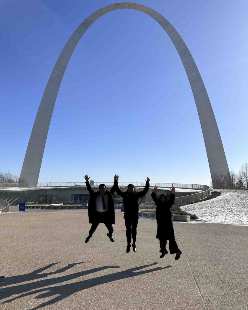 photo of applicants visiting the Gateway Arch in St. Louis.